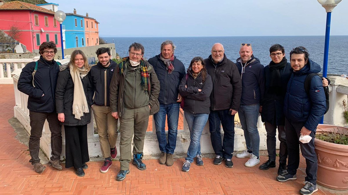 ScuolaSantAnna's tweet photo. Docenti, ricercatori, allievi @ScuolaSantAnna #Pisa sull’isola della #Gorgona, accolti dal direttore del carcere Carlo Mazzerbo. Al centro della visita, l’avvio della collaborazione su temi come reinserimento sociale, impresa sociale, agricoltura biologica, economia sostenibile https://t.co/kb9M5qJ3To