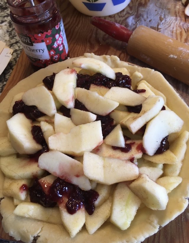 LauraClassical's tweet image. Good morning my Tweethearts! Baked an apple/tart cherry pie to celebrate 3.14, “Pi Day!” Also, playing some Pi-ano music from Schumann to Joplin on 99.5 WCRB. Join us @CRBClassical! (PS: Tip for the day: don’t ever talk to Pi- -he just goes on forever!😉)