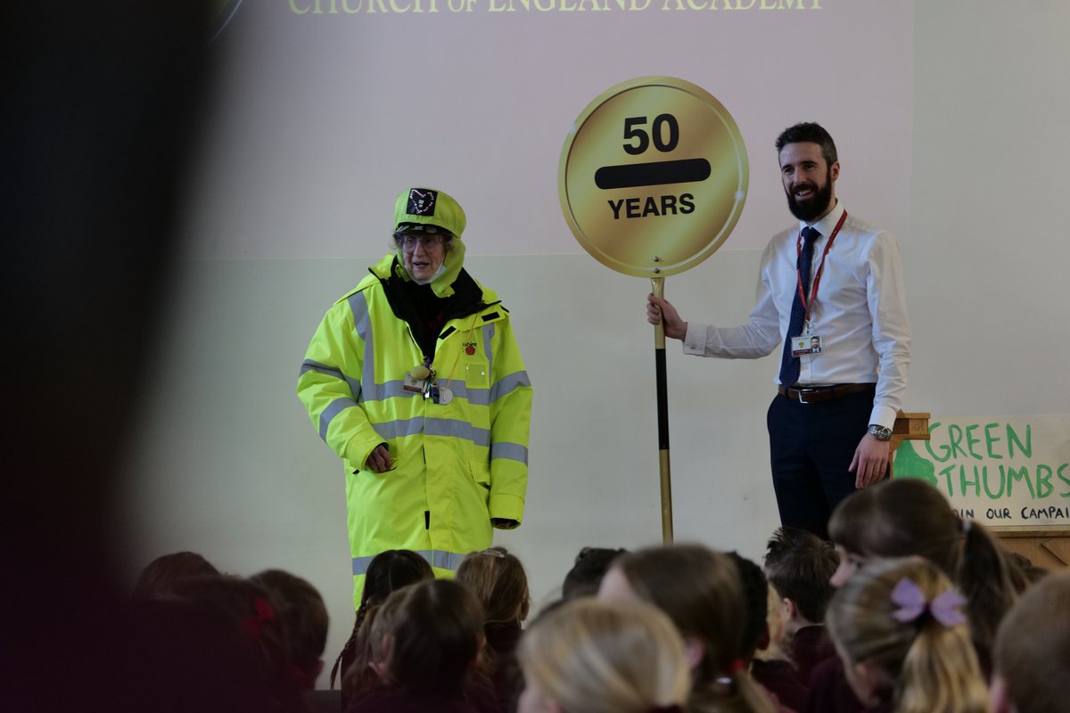 ParboldDouglas's tweet photo. A golden morning to celebrate the INSPIRATIONAL Brenda Entwistle! 

🌟50 years crossing children safely and joyfully outside Parbold Douglas CE Academy!🌟 

According to Brenda: "It's not permanent. I'm still deciding if I like it."
@educationgovuk @LancashireCC @CofE_Education https://t.co/pdsknagjMm