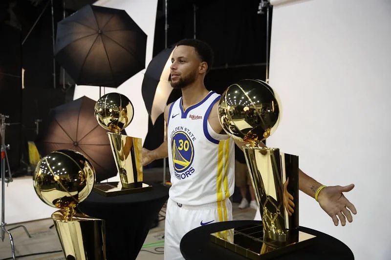 StephenCurey's tweet photo. 3x champ, 2x mvp, 8x nba all star, 1x all star mvp, 2x scoring champ, 2x three point champ the list continues… Happy 34th Birthday to Stephen Curry 🐐@StephenCurry30 ! #ChangedTheGameForGood https://t.co/f0FVOueqpT