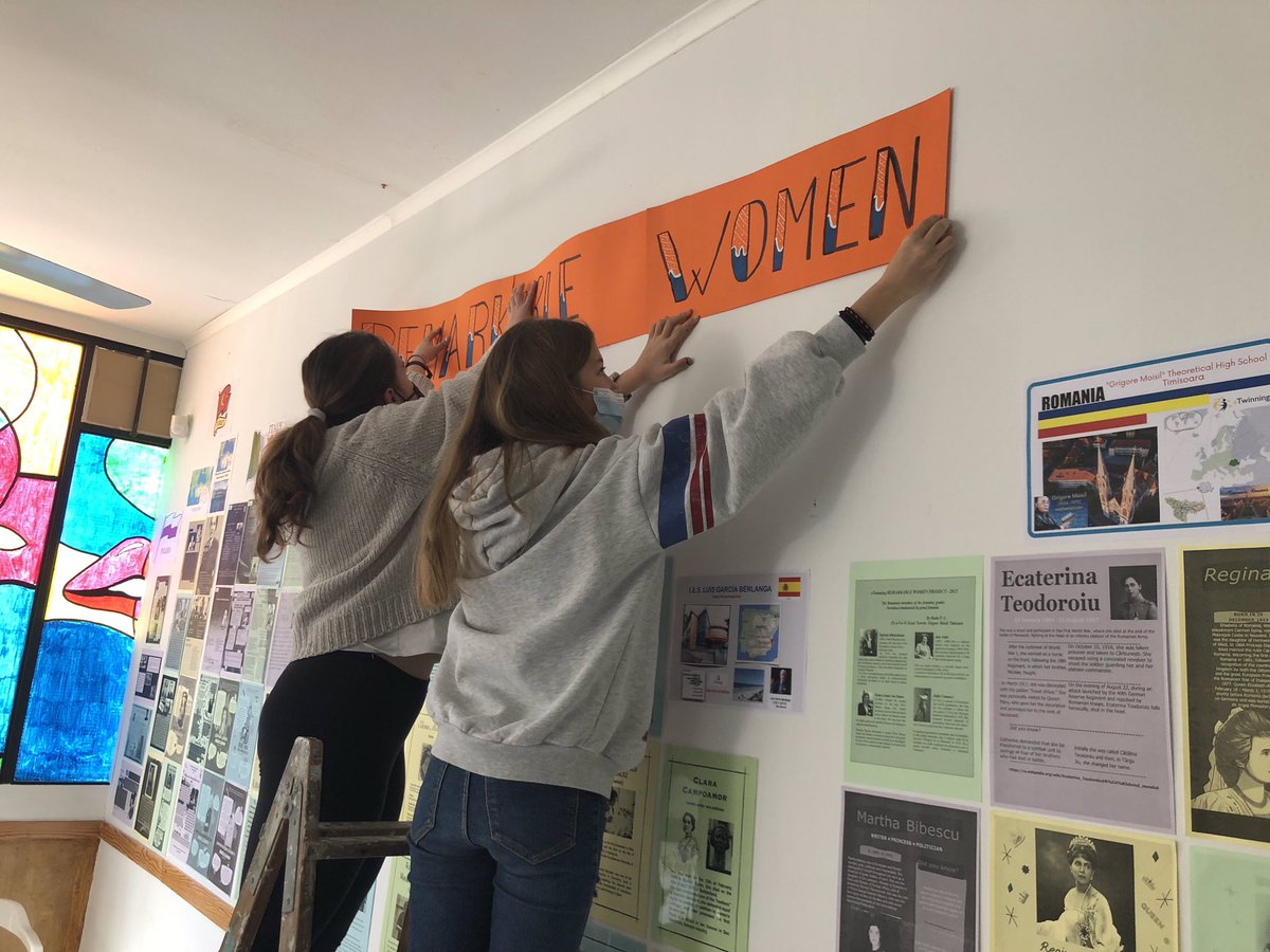 BerlangaKa101's tweet photo. This is the exhibition of our 1stESO C students to commemorate Women's Day, as the culmination of their eTwinning project. It shows the posters made by students from the different participating countries @IESBerlanga1 @sepiegob @TicandBio #Berlangaka101 https://t.co/4QGHw84VPg