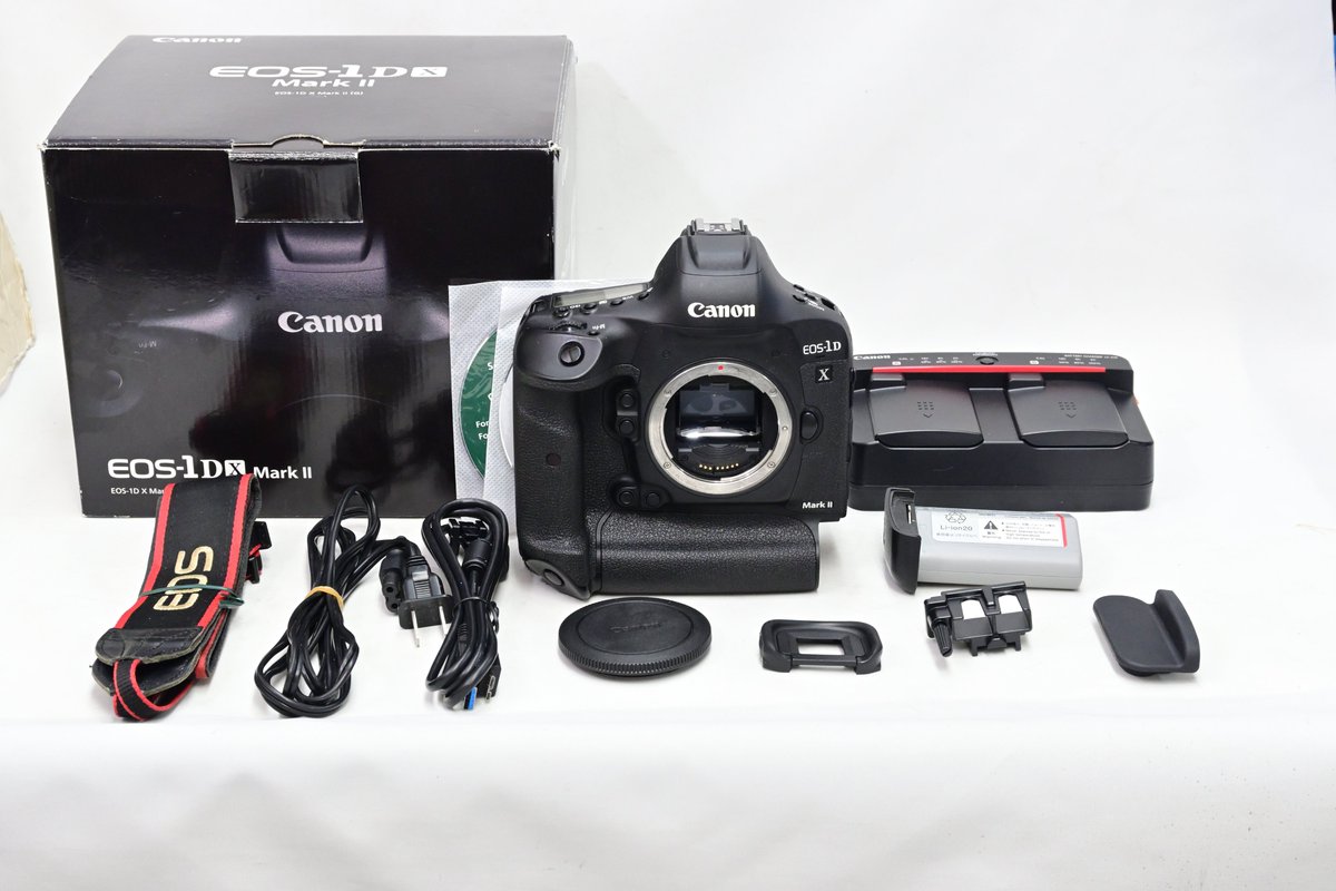matsuzakayainfo's tweet photo. ☆目玉商品★
メーカーCanon
商品名EOS-1D X Mark II
価格 208,000円
程度 良品
キャノン プロ用 一眼レフカメラ EOS 1D X Mark II です!非常にレベルの高いカメラ!
シャッターカウント264000回以下の表示!
↓商品URL↓
https://t.co/5jjFwUYwtr
#松坂屋カメラ #EOS1DXII #カメラ #激安 https://t.co/SfKdLNe1tt