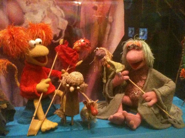 DailyRedFraggle's tweet image. Saturday's Red