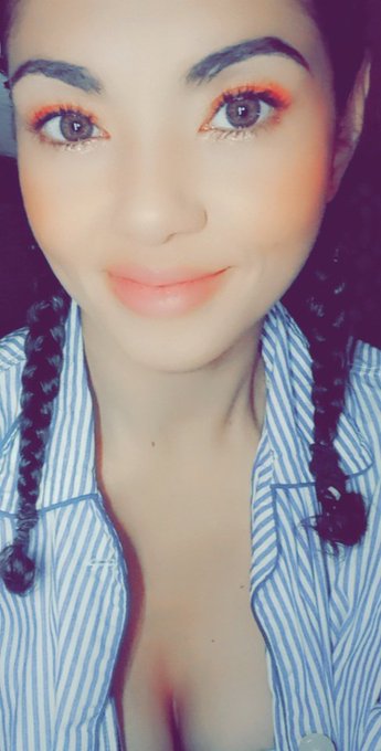 #MerryMonday  🖤🤍🖤 #Adrenalynn https://t.co/lqjv81d1g2<a href="/tag/merrymonday"class="tags">#MerryMonday</a><a href="/tag/adrenalynn"class="tags">#Adrenalynn</a>