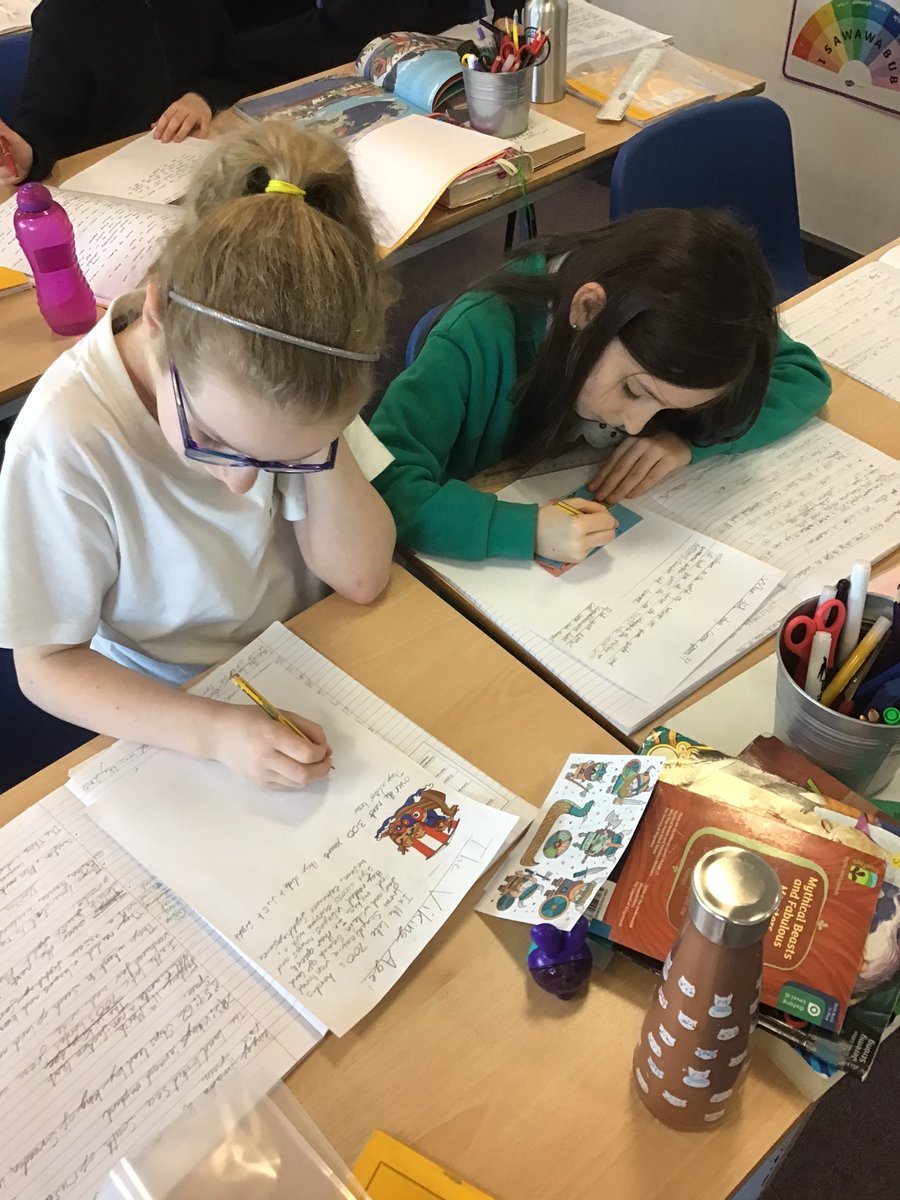 LakesideYr5's tweet photo. We have started our non-fiction texts about the Vikings this morning. #hotwrite #lakesideloveswriting #lakesideloveenglish https://t.co/4mWaHEhXEo