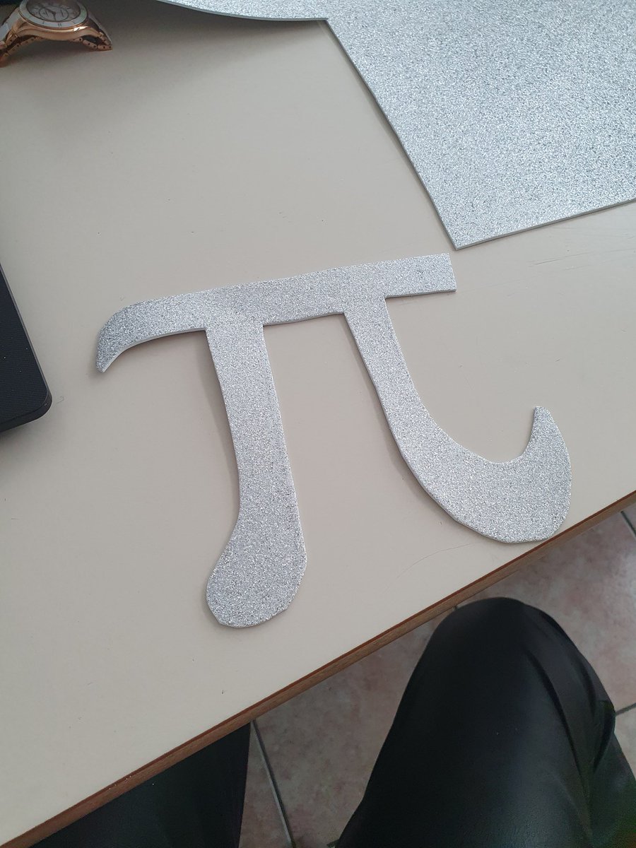 __Sailor_Mars_'s tweet image. #PiDay 
Non mi dite che la matematica non è affascinante. Non mi dite che il 3,14 non è meraviglioso.. 
(Scusate il &quot;X&quot; per indicare la moltiplicazione, ma è una prima primaria.. )
#Mathematics #mathsolvers #MathsDay #14Marzo