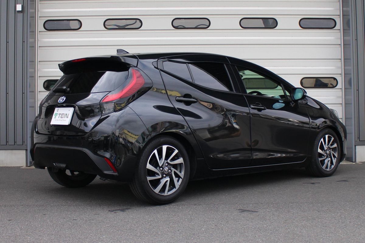 TOYOTA アクア MXPK11用 全長調整式車高調「FLEX Z」 ネジ式車高調