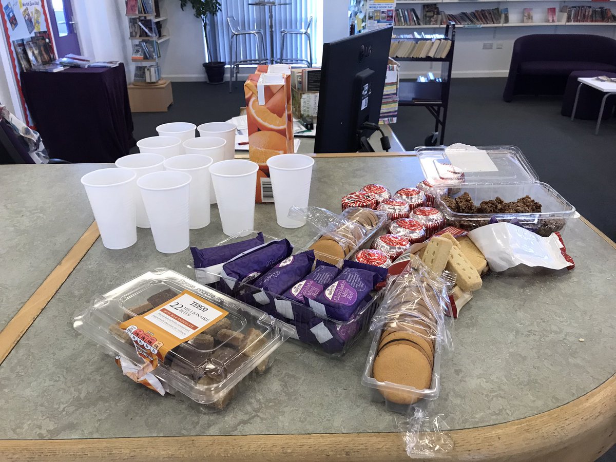 SancroftLibrary's tweet photo. National literacy quiz begins…our teams and goodies for them to fuel up! @ASHS_Harleston @ASHSReadingCha1 https://t.co/M5OWAE25dh
