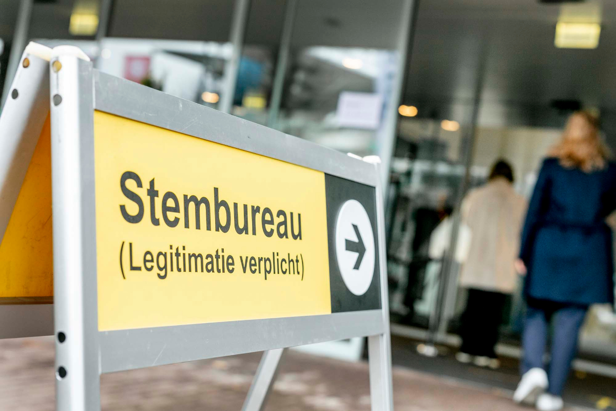 Ook vandaag kan je je stem uitbrengen. Dit kan bij Dorpshuis De Stoek. Kijk voor openingstijden: waarismijnstemlokaal.nl. De uitslagen zijn woensdag 16 maart, na 21:00 te volgen in de hal van het gemeentehuis. Dit kan ook vanuit huis via TerschellingTV youtube.com/c/Terschelling… 🖥