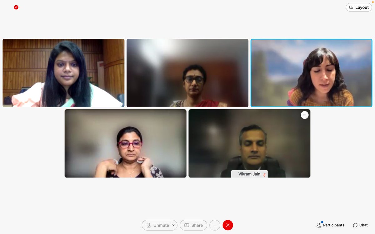 #BreakTheBias | We thank @urvashi_aneja, @nimmir, @iiit_hyderabad, Vikram Jain, @FSGtweets, Dr. Chitra AR, Anindya Gupta, @CIFFchild, @AishwaryaMinds, @OlaMobilityInst for an insightful discussion at the launch of Women in Platform Economy Report on #InternationalWomensDay. 
