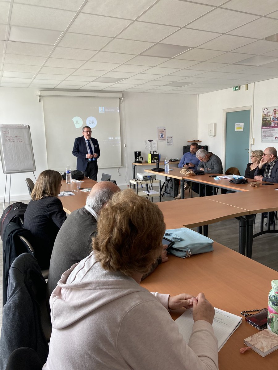 Vincent FASSIO (@vincentfassio1) on Twitter photo Entreprendre dans l'économie sociale et solidaire avec la commission ESS de ce jour <a href="/AesioMutuelle/">AÉSIO mutuelle</a>, une façon d'impulser un changement social et de faire évoluer la société dans son ensemble. Lancement d’un événement pr le mois de l’ESS. <a href="/DenisP_CressPac/">Denis PHILIPPE</a> Entreprendre dans l'économie sociale et solidaire avec la commission ESS de ce jour <a href="/AesioMutuelle/">AÉSIO mutuelle</a>, une façon d'impulser un changement social et de faire évoluer la société dans son ensemble. Lancement d’un événement pr le mois de l’ESS. <a href="/DenisP_CressPac/">Denis PHILIPPE</a>