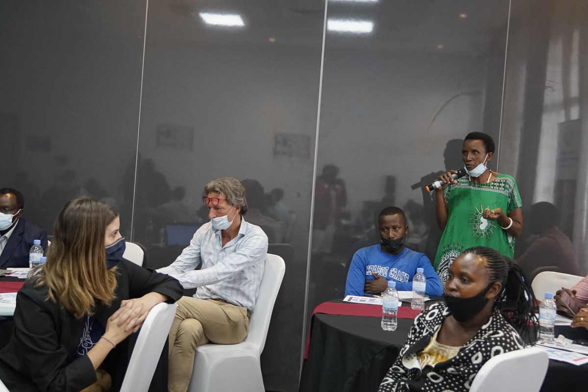 realms2020's tweet photo. Day 1 -In review progress of 3 main interventions of the project shows that the proportion of #farmers having adopted at least 5 practices is 78%.There is potential for #REALMS to improve farmers' knowledge and understanding of the all regenerative practices.
@IKEAFoundation. https://t.co/8HCXEvRnEI