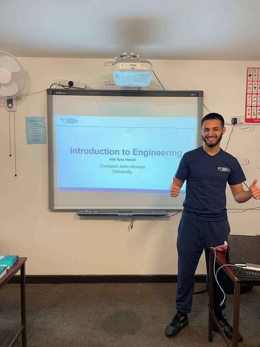This weekend #LJMUinthecommunity team returned to <a href="/AlGhazaliCentre/">Al-Ghazali Centre</a>. Lila was on hand answering all H.E related questions, whilst 3rd year Architectural Engineering student IIyas delivered his very first taster session. Safe to say it was a successful Saturday #inspiringoutreach