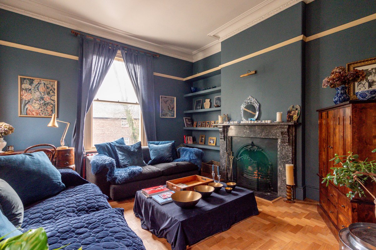 WatersonsEA's tweet photo. NEW!
Bowdon Road, #Altrincham - O/O £1,850,000
An impressive, early Victorian 5 Bed, 4 Bath Semi Detached home, on a wonderful 0.37 acre garden plot, right in the heart of 'The Downs Conservation Area' For a #viewing ☎️01619416633 or via 📧hale@watersons.net #propertyforsale https://t.co/47foFxEKSD