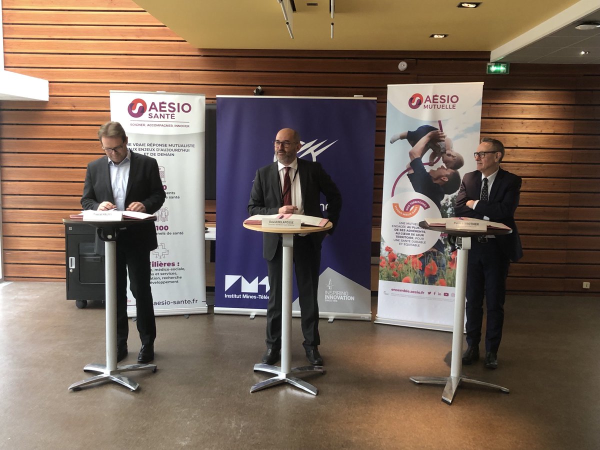 ⁦<a href="/MINES_StEtienne/">MINES Saint-Étienne</a>⁩ ⁦<a href="/AesioMutuelle/">AÉSIO mutuelle</a>⁩ ⁦<a href="/AesioSante/">AÉSIO Santé</a>⁩ réunis pour signer l’accord stratégique en recherche et pour des innovations en co-creation ingénieurs, médecins, usagers pour #vivremieux. ⁦<a href="/PatrickBrothier/">Patrick Brothier</a>⁩ ⁦<a href="/HauryPascal/">haury pascal</a>⁩ ⁦<a href="/DDelafosse_MSE/">David Delafosse</a>