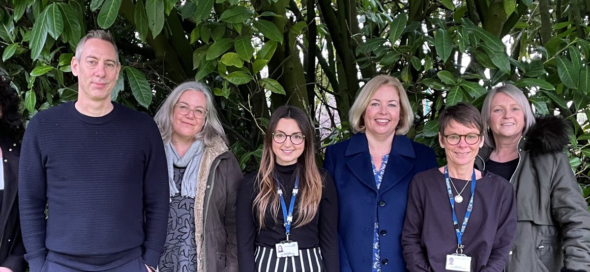 Meet the team! Tim, Sonia, Chloe, Liz, Kate, Zena. We also work closely with our secretary Jo. The team of mindfulness practitioners deliver our interventions including courses, workshops, drop ins, supervise mindfulness teachers and provide ongoing support to trained staff 🌿