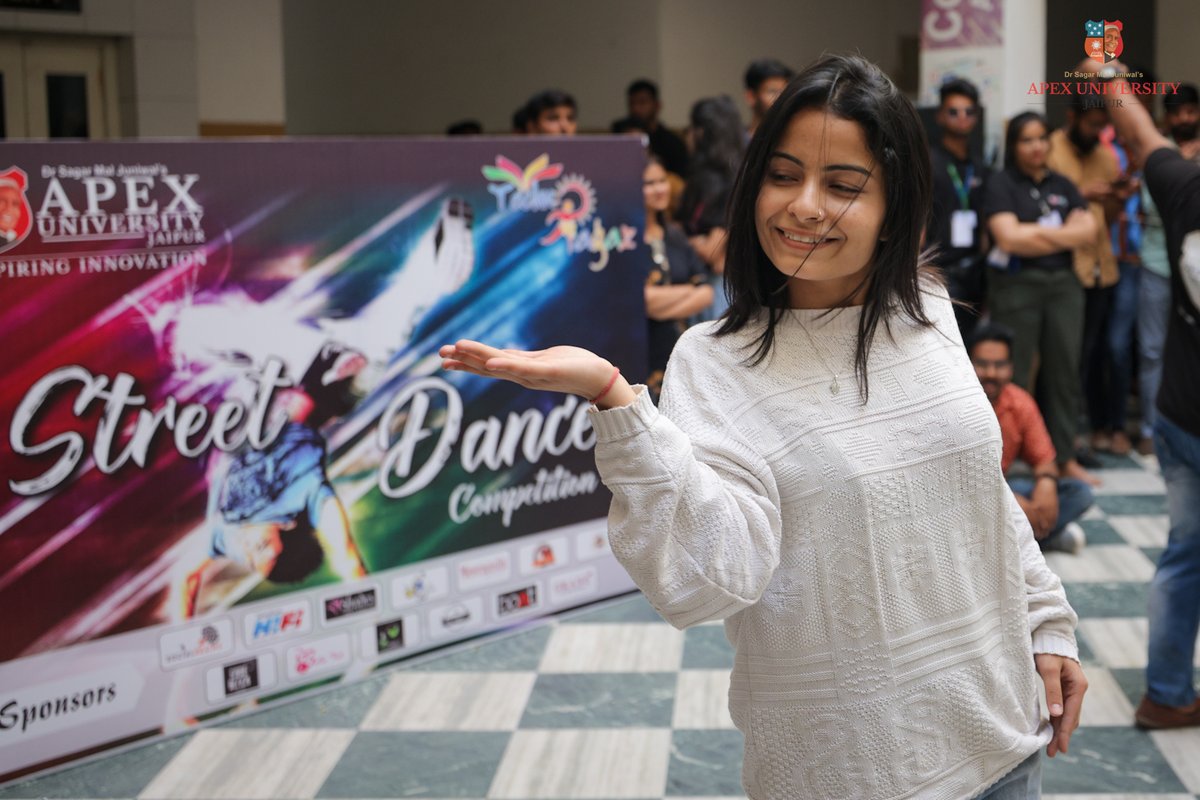 APEX_COLLEGES's tweet photo. Here's the glimpses of Day 2 of TechnoAagaz-2022. While this is just the starting, we have a box full of surprises for you, stay tuned.
#InterCollegeFest #technoAagaz #InterCollegeCompetition #AUFun #jaipur #college #event #students #India #AllIndiaLevel #music #fun #culturalfest https://t.co/KD9lXpQzWp