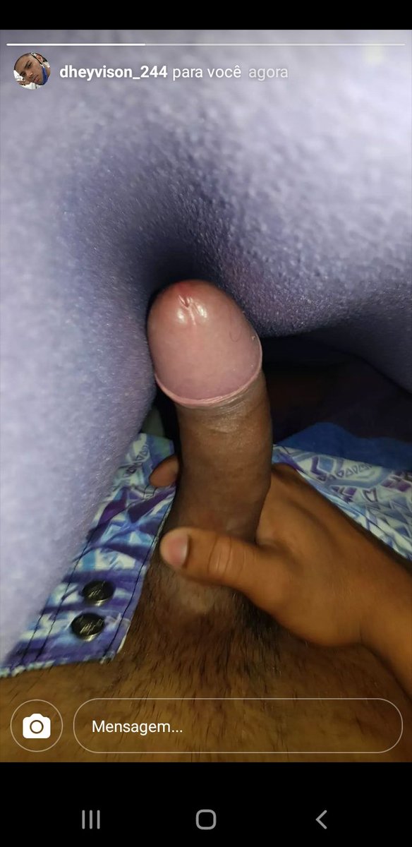 klaudinho_silva's tweet photo. Alguém quer deitar comigo? 😏🤤 https://t.co/nda6ZobVtF