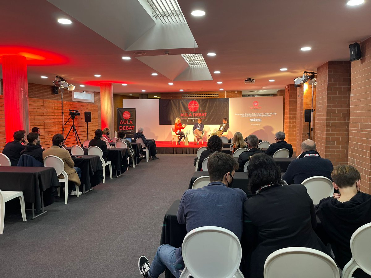 prodeCAT's tweet photo. Arrenca una nova jornada del @ForumGastroGi

Ahir vam organitzar un diàleg sobre @BenvingutsPages Tot l'Any #BAPTA amb @carmegasull i els productors de Mas Alba i @peraladamasmarc

Seguim! https://t.co/ZQDdsuqSSR