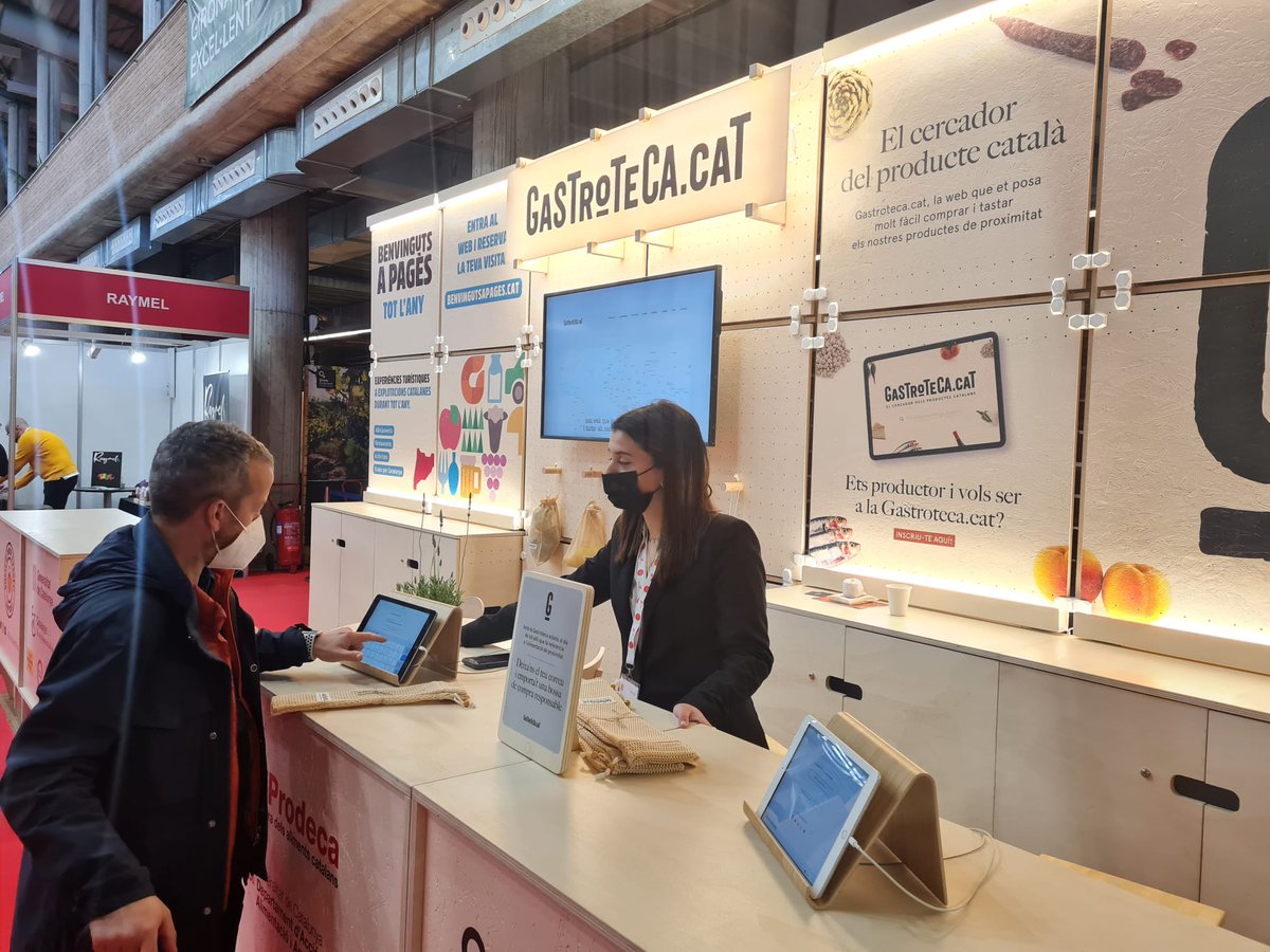 prodeCAT's tweet photo. Arrenca una nova jornada del @ForumGastroGi

Ahir vam organitzar un diàleg sobre @BenvingutsPages Tot l'Any #BAPTA amb @carmegasull i els productors de Mas Alba i @peraladamasmarc

Seguim! https://t.co/ZQDdsuqSSR