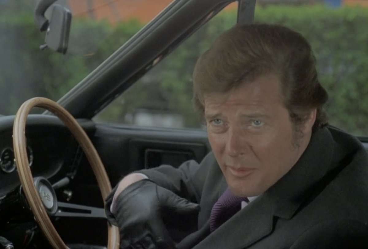 JBondPersuader's tweet photo. Roger Moore, Tony Curtis and Ian Hendry in The Persuaders episode, The Time And The Place #persuaders #tv https://t.co/e5pVham41P