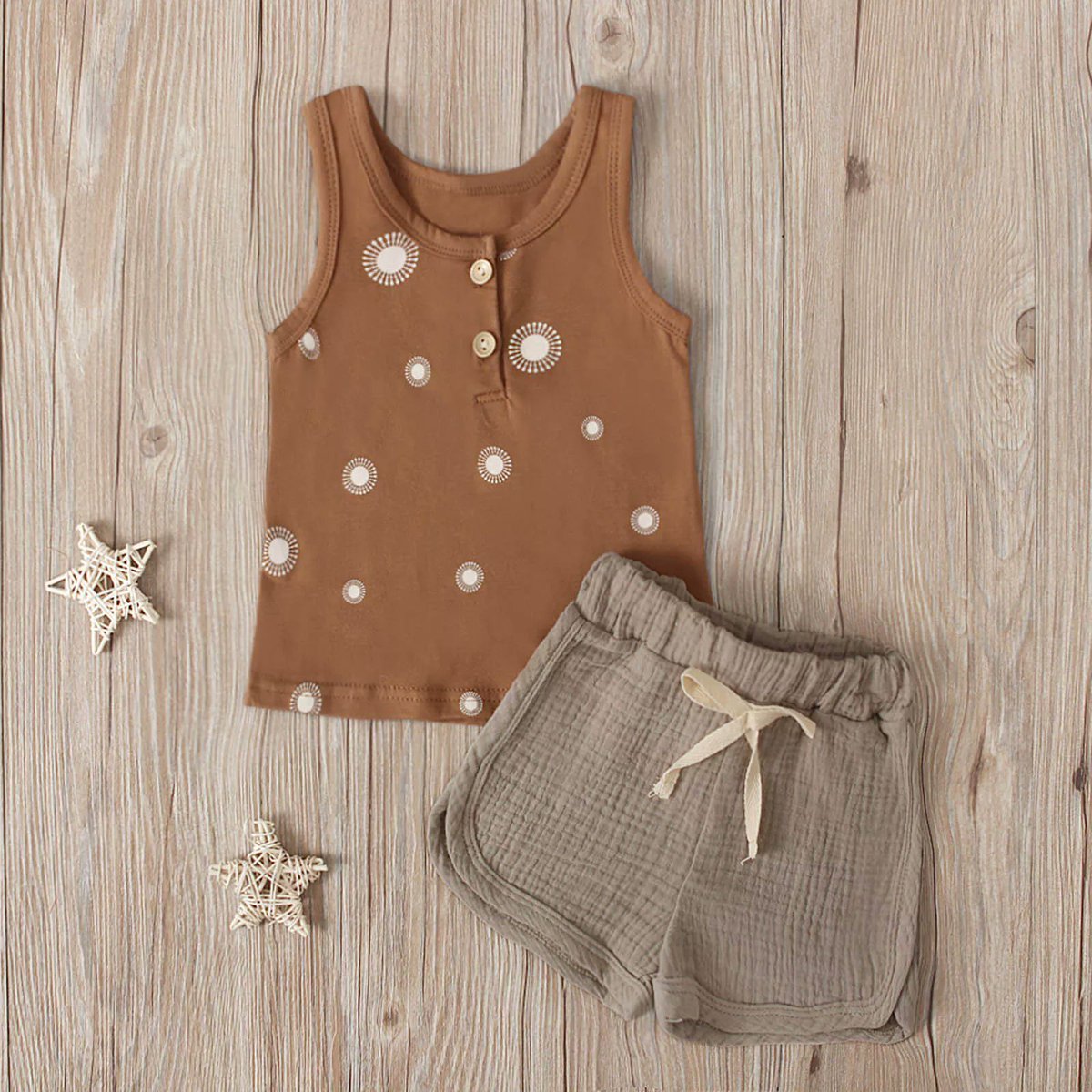 lelibrand's tweet photo. Toddler Baby Girls Clothes Sets Summer Polka Dot Vest Button Top + Shorts Two-piece Suit Newborn Kids Clothing Girl Set

17.13 € and FREE SHIPPING

https://t.co/DKTFhhm664 https://t.co/8trmGEI25A