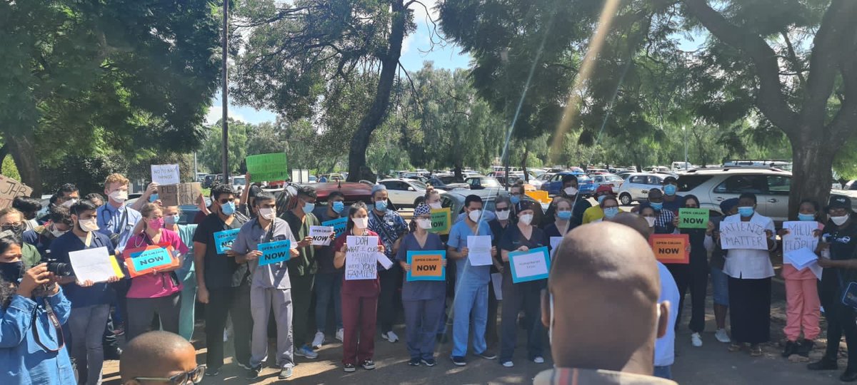 Health Care Workers and Wits joint staff at Helen Joseph Hospital voicing plight on behalf of patients and others dependent on public health sector in Gauteng. Gauteng health system is in serious need of intensive care. Let’s not pretend there isn’t a crisis, but rather fix it.