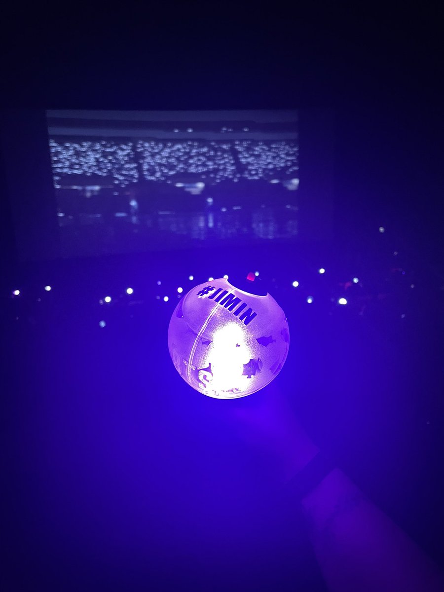 useradventure's tweet photo. Thank you @BTS_twt that we could experience your concert all across the globe together with our ARMY family💜💜💜 #BTSARMY #BTSCONCERT #BTSPermissionToDanceOnStage https://t.co/qS7KDHxIit