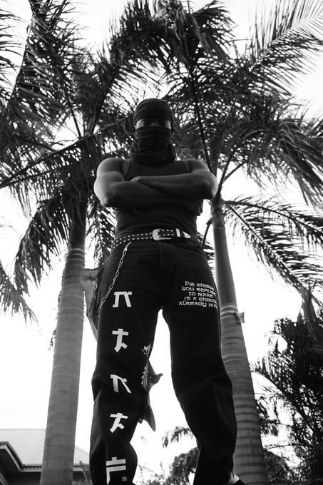 Archives 

NTNFR Dragon Jeans