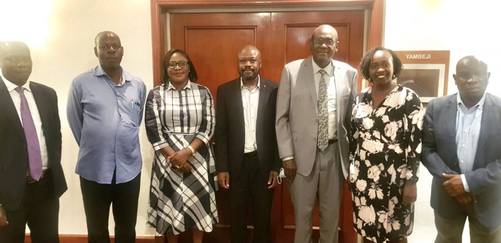 FANRPAN's tweet photo. FANRPAN has called on Common Market for Eastern and Southern Africa (@comesa_lusaka)  in Zambia to share lessons and promote the uptake of the outputs of its flagship project, #AFRICAP. 

Read more here: https://t.co/n8CAllNpdI 

#IFeed #FANRPAN #Resilience https://t.co/C7rt7BRvOa
