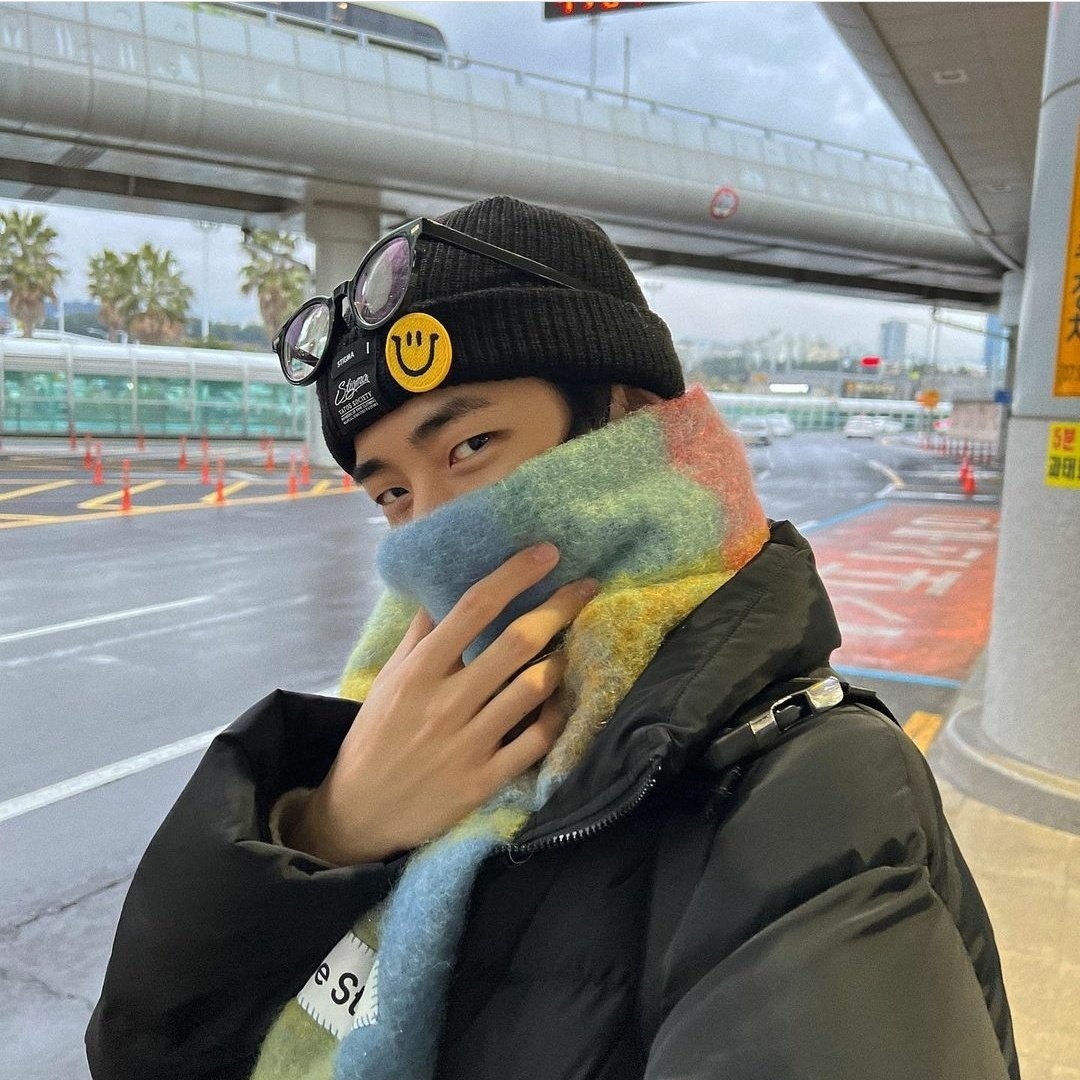 ayneeddu's tweet photo. the fact that it's true that suam was behind all of these pics😭😭😭😭 https://t.co/XrI8E98Y3N