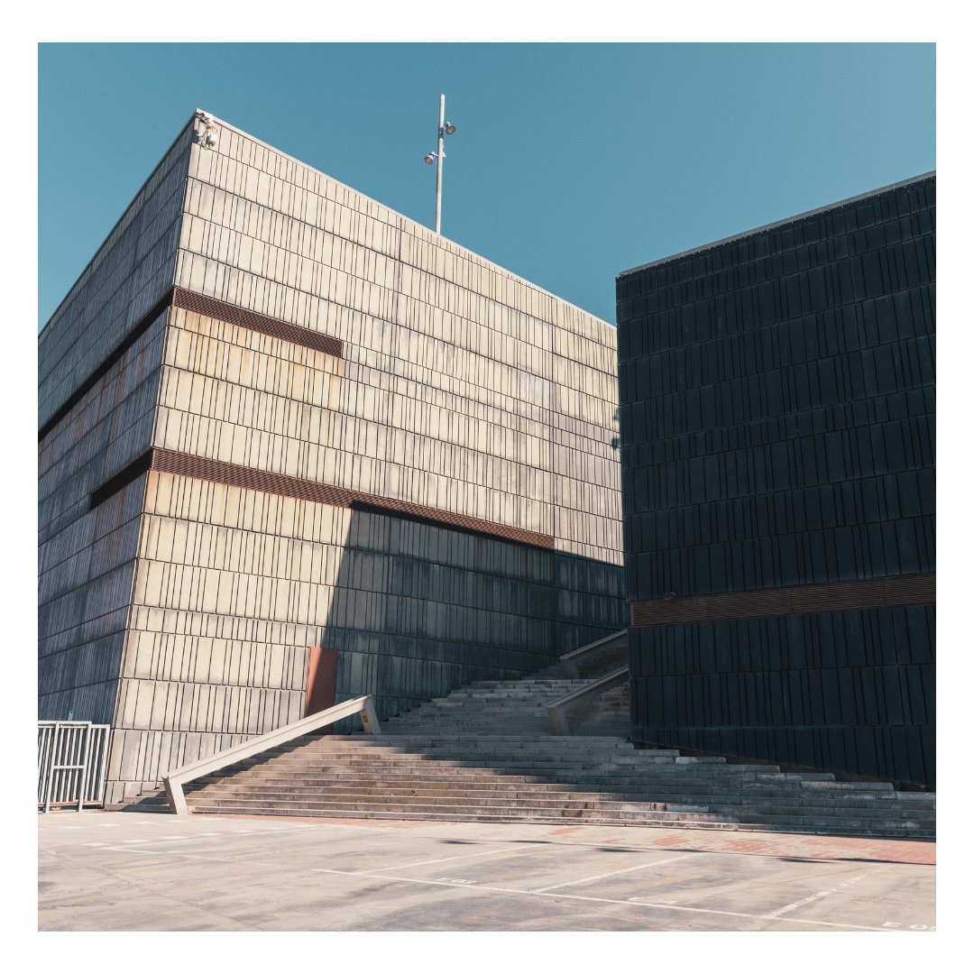 Racons.

Hi ha llocs que em demanen foto.
#beforum