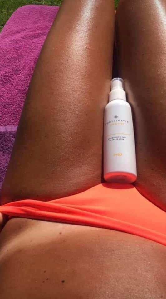 RT1720X's tweet photo. Calling all sun lovers ☀️🔥
☀️🥥 SPF 10
☀️🥥 speeds up tanning process
☀️🥥 vanilla coconut oil scent
☀️🥥 no parabans or silicones
☀️🥥 can be used in the sun/sunbeds
#tanaccelerator #tan #summer #summerglow #fmworlduk https://t.co/ZhaJueydTd