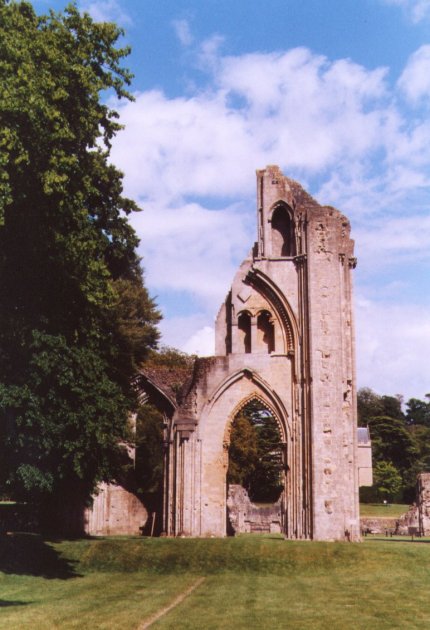 Annual Archaeology Day hosted by <a href="/SANHSinSomerset/">Somerset Archaeological & Natural History Society</a>   including archaeological overview of Glastonbury Abbey - Sat 26 March 2022 @ Wembdon Village Hall (TA6 7BY) - tickets £15. Email office@SANHS.org to book sanhs.org/event/annual-a… #Somerset #Archaeology #History #Glastonbury
