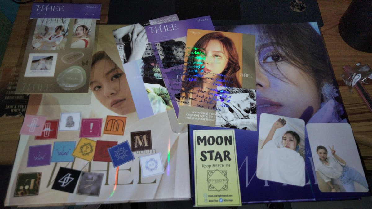 Chaayyiiee's tweet photo. Uwu 😍 Ang masterpiece talaga ng Whee album. Thank you po @MStarmph for the smooth transaction.
Thank you din daw po sa maraming bubble wrap sabi ng nanay ko. 😂 https://t.co/KiHJHqHj3E