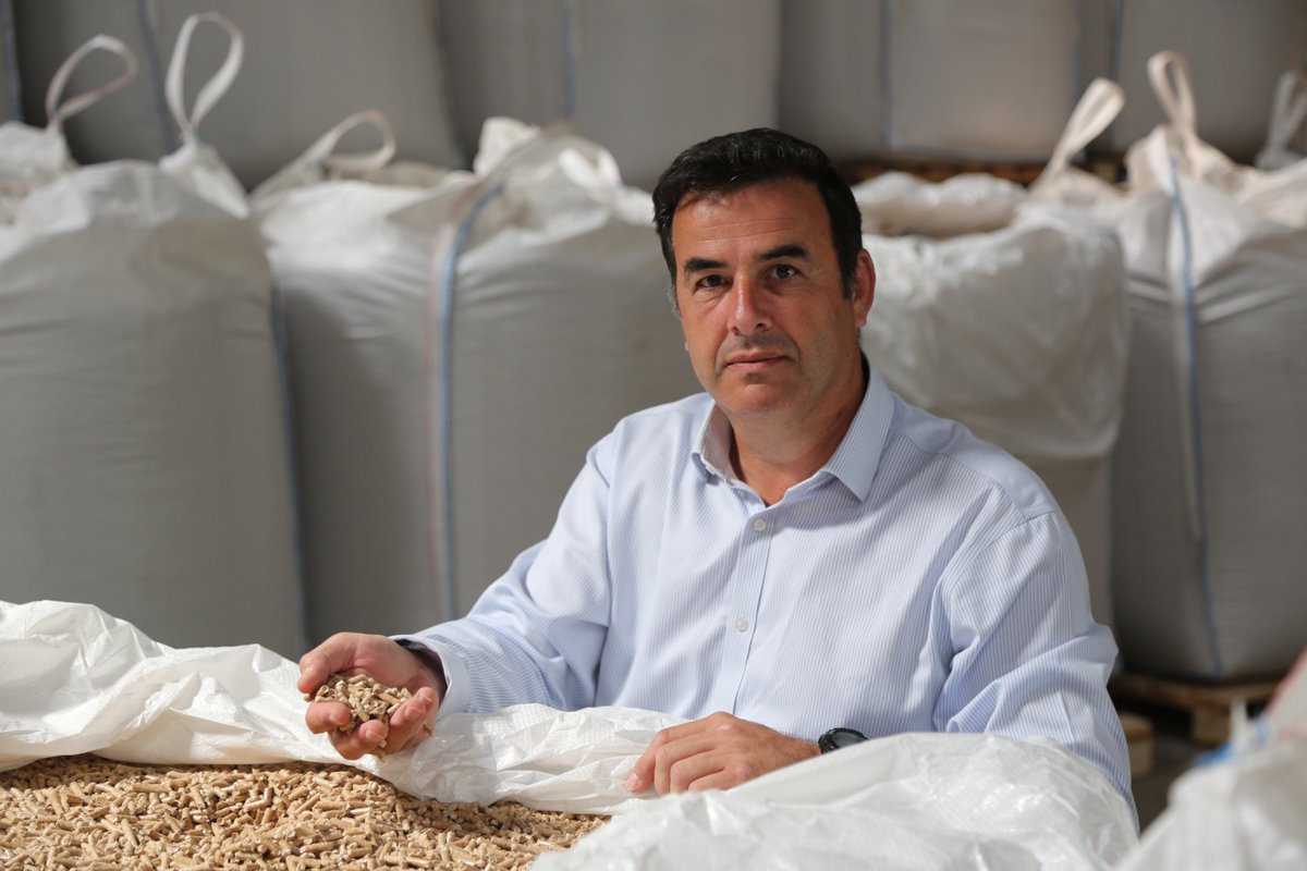 biomassworks's tweet photo. As quoted in @Telegraph, @TeamUKPC's full statement re: Russia/Ukraine crisis, global wood pellet supply chains and the very real opportunity the @GOVUK has now to better support, strengthen and heavily invest in a home-grown wood pellet production market. https://t.co/7cZSmiGnmN https://t.co/V8DKzXTwFp