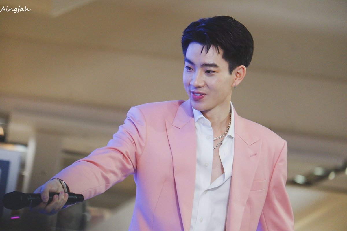 AingAing_Fah's tweet photo. หล่อเกินต้าน 

@off_tumcial 
#DestinyClinicWithOff 
#ออฟจุมพล https://t.co/6TkzlLSdtM