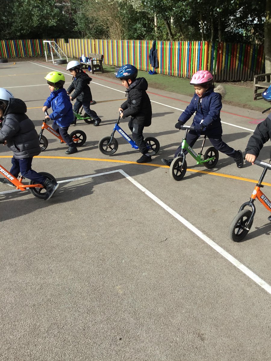 MMPS__'s tweet photo. EYFS enjoyed a fantastic balance bike day practising skills and developing confidence on 2 wheels. Thanks to Phil Bateman from @ProRideCoaching #balancebikes #eyfs https://t.co/XMh0mJBJ88