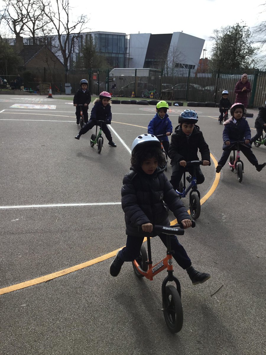 MMPS__'s tweet photo. EYFS enjoyed a fantastic balance bike day practising skills and developing confidence on 2 wheels. Thanks to Phil Bateman from @ProRideCoaching #balancebikes #eyfs https://t.co/XMh0mJBJ88
