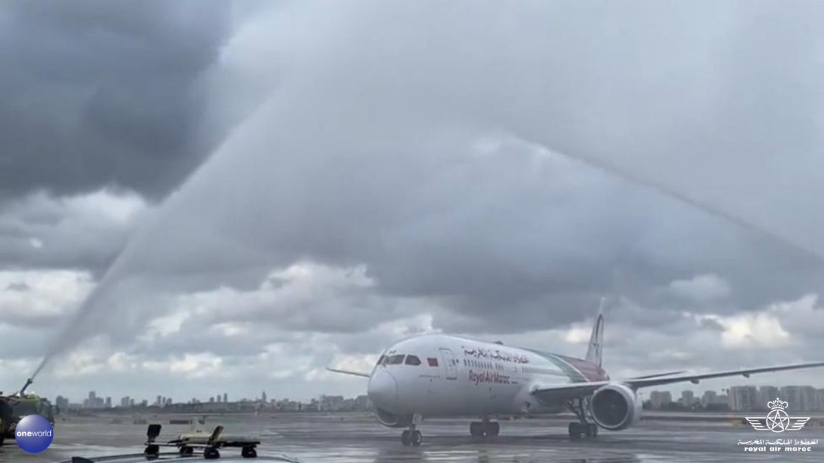 royalairmaroc's tweet photo. En images, nous partageons un moment historique de l’inauguration du premier vol direct Royal Air Maroc reliant Casablanca à Tel Aviv le dimanche 13 Mars 2022. ✈️ https://t.co/yAKf4maeZJ