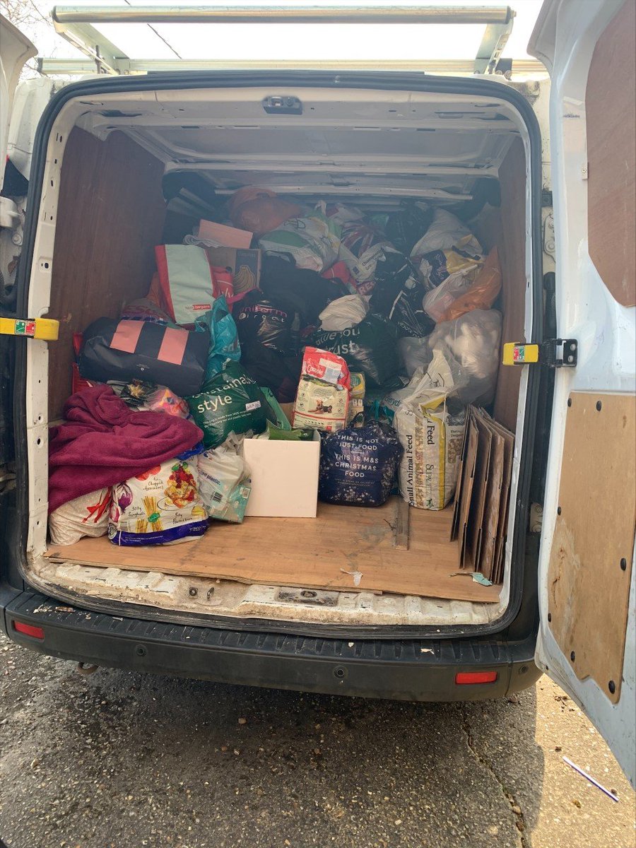 A big thank you to all who kindly donated items to help with the Ukrainian humanitarian aid effort!  The donations  have now been collected and will be delivered to the Polish/Ukrainian border where the number of refugees is growing by the day.