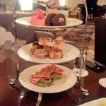 ツイートに含まれる画像