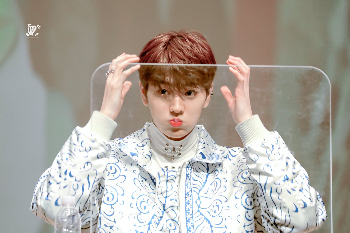 2do14's tweet photo. 은찬이너무 귀여워😭😘😘 https://t.co/sQrEe0hA3T