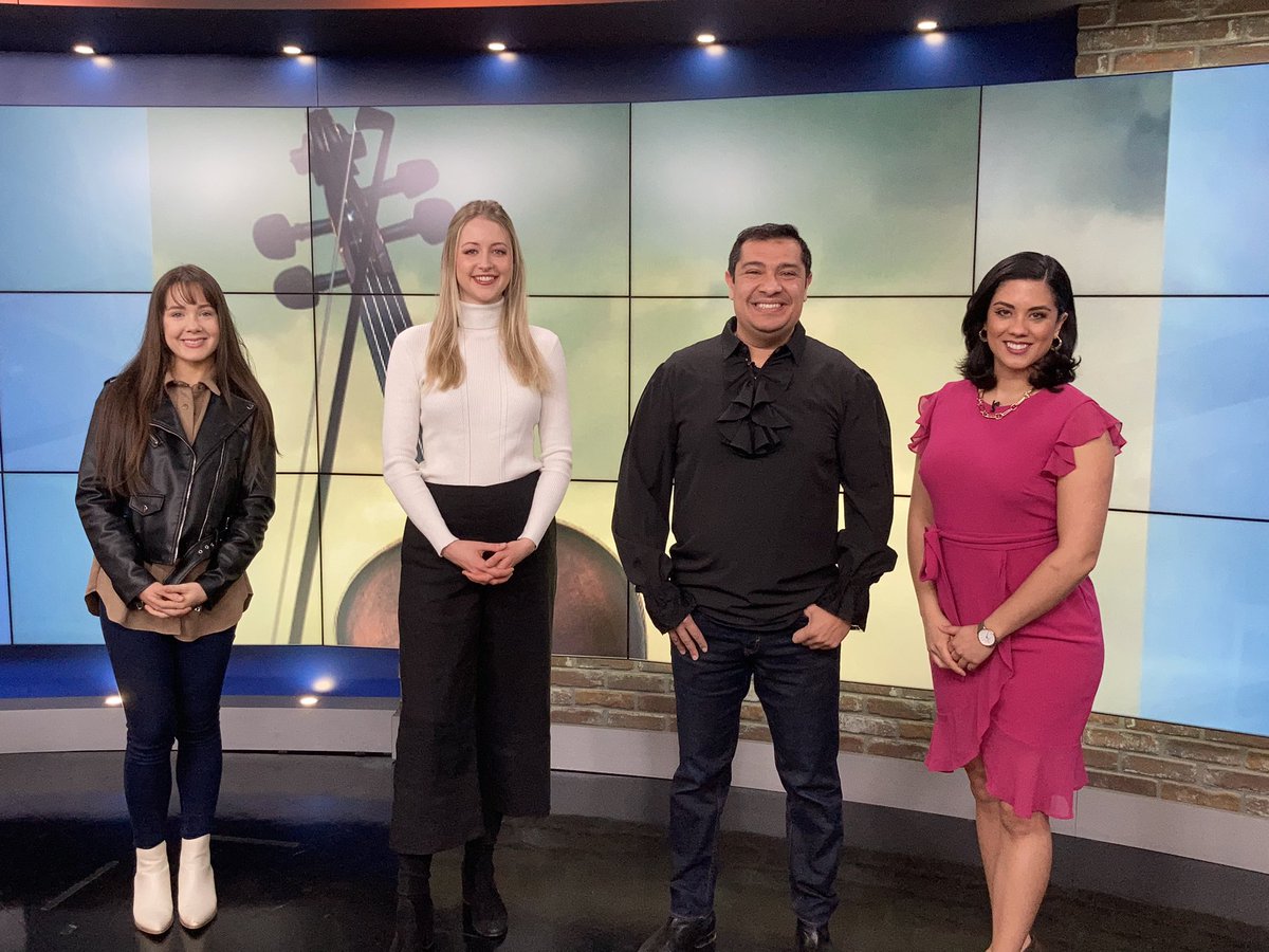 The Dallas String Quartet waking up early to talk with <a href="/AishaLMorales/">Aisha Morales</a> @wbay 🎶🎤🎻#BachMeetsBonJovi They’re performing at <a href="/WeidnerCenter/">The Weidner</a> tonight.