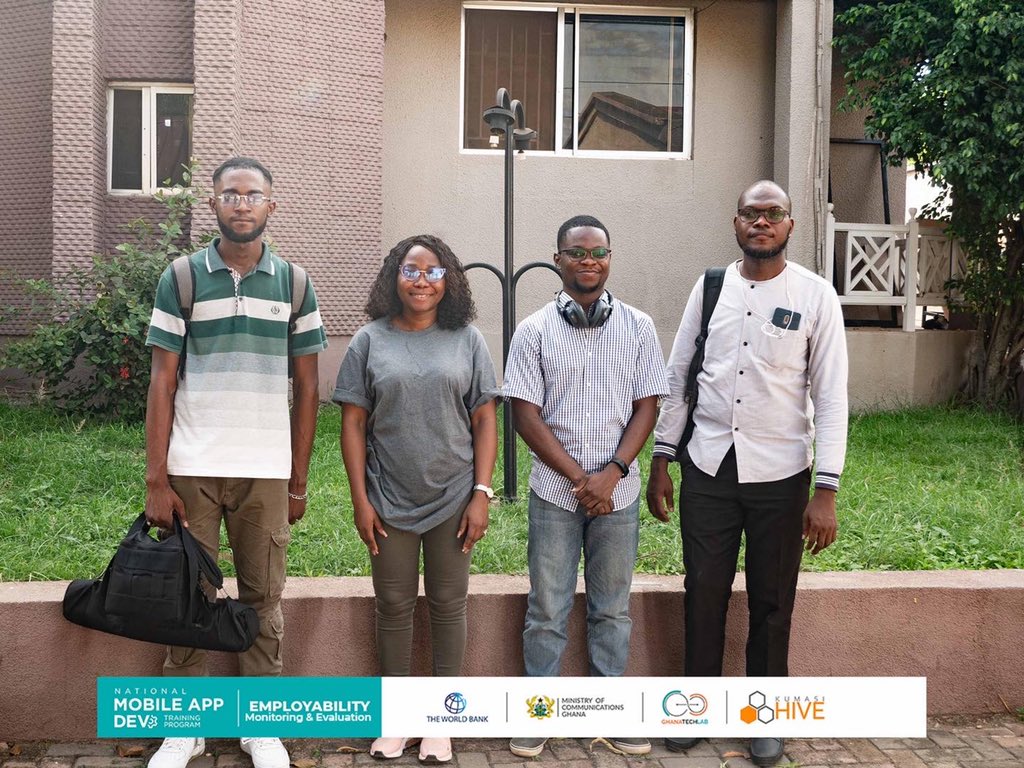 KumasiHive's tweet photo. We continue our monitoring and evaluation visit. We visited some of our interns from our #FreeMobileAppDevelopment with Flutter to interact with them and their supervisors. This was to help us assess their performance.
#HiveTraining #HiveImpact
#Monitoring #Evaluation #PaSE https://t.co/W2d1GSLGNV