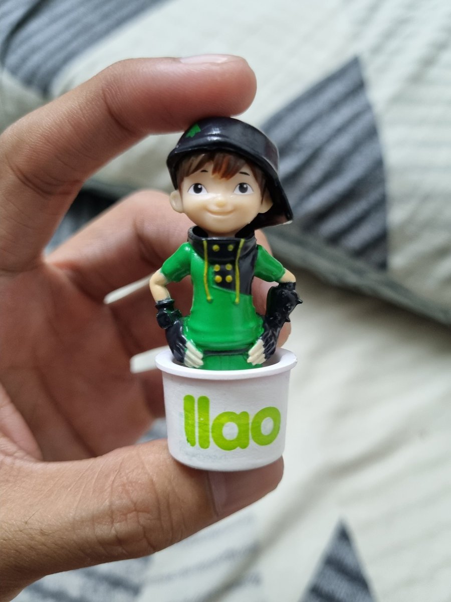amarmutallib's tweet photo. Boleh dapat kan mini figure boboiboy di llaollao bermula hari ini! #BoBoiBoy #llaollao #boboiboyxllallao #boboiboyduri https://t.co/I0TvSyYEYq
