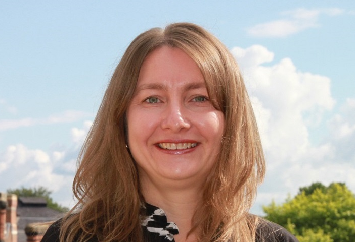 HandPnews's tweet photo. Aviva sees long Covid IP referrals soar - https://t.co/7pnWnHPSHr https://t.co/LslDazycVh