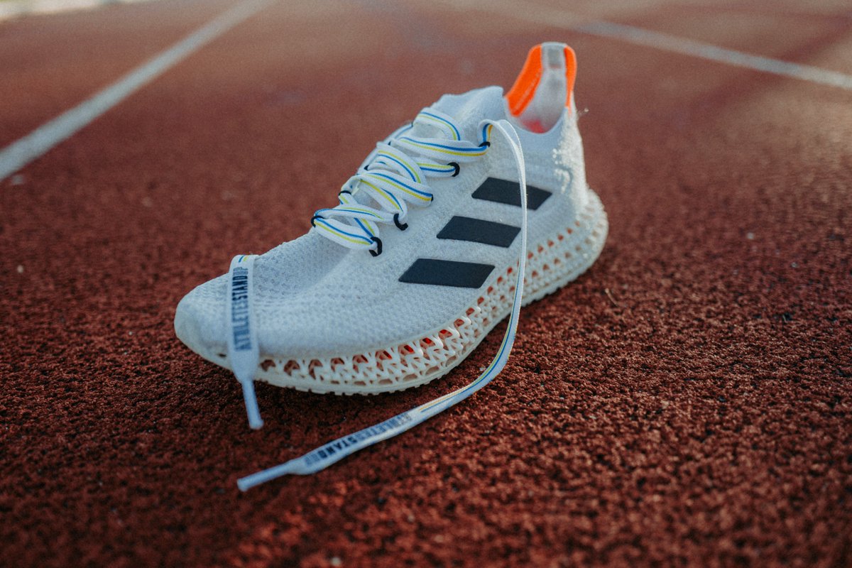 #AthletesStandUp tweet media