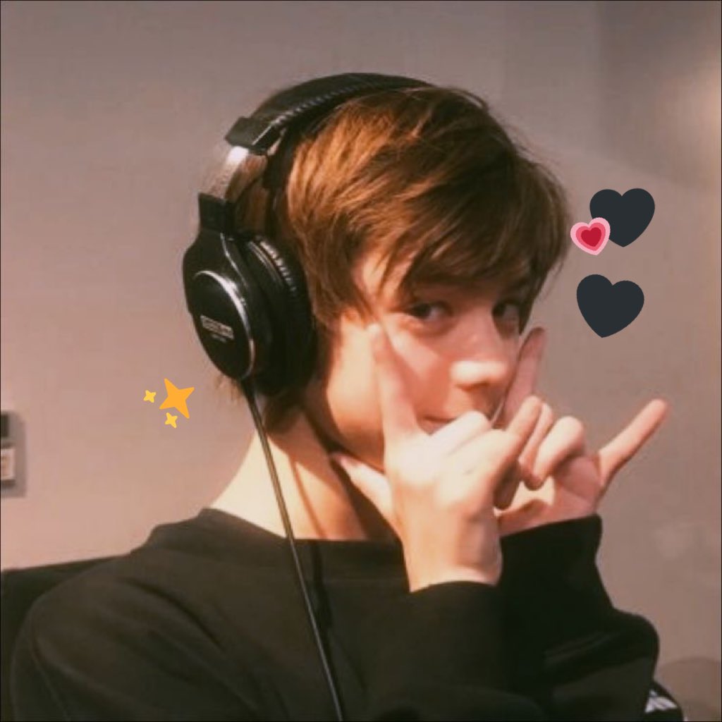 แม่บอกโตแล้วให้เริ่มจริงจังกับอะไรซักอย่างได้แนะ ผมเลยจริงจังกับพี่ 😻🤎🤎 @itchajunkyux