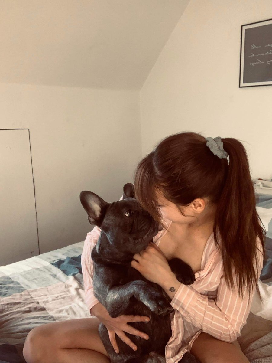 QueenJLB1999's tweet photo. My best friend #doggie #onlyfans https://t.co/hvYLAU3Rvj